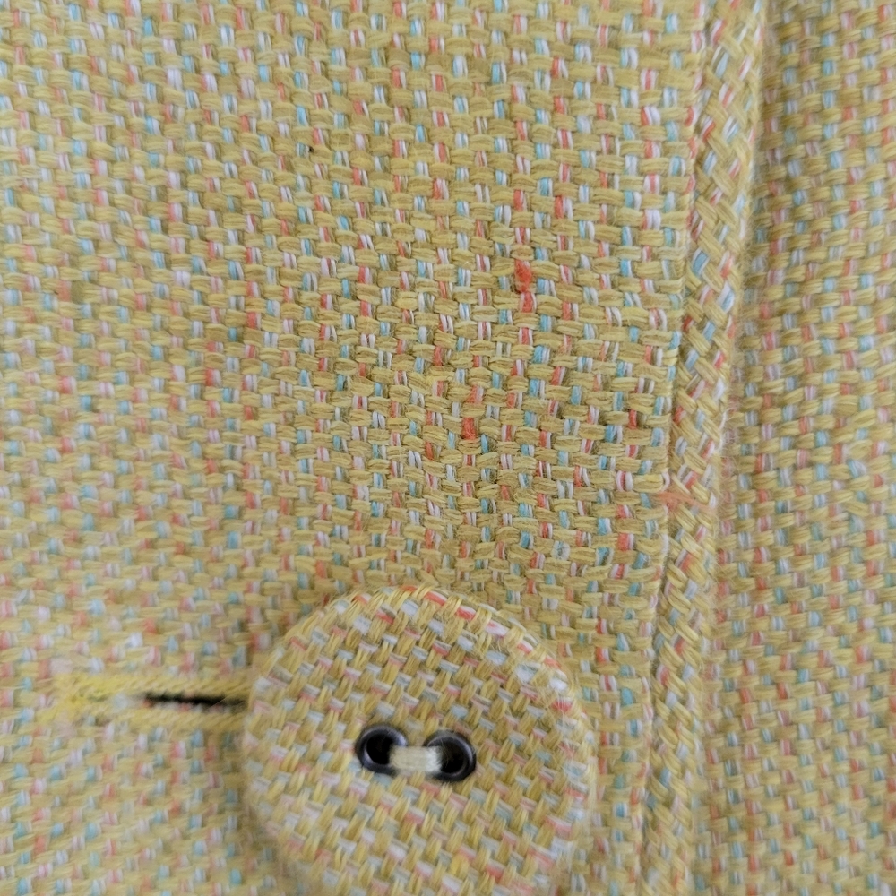 Blazer - Picture 3 of 7